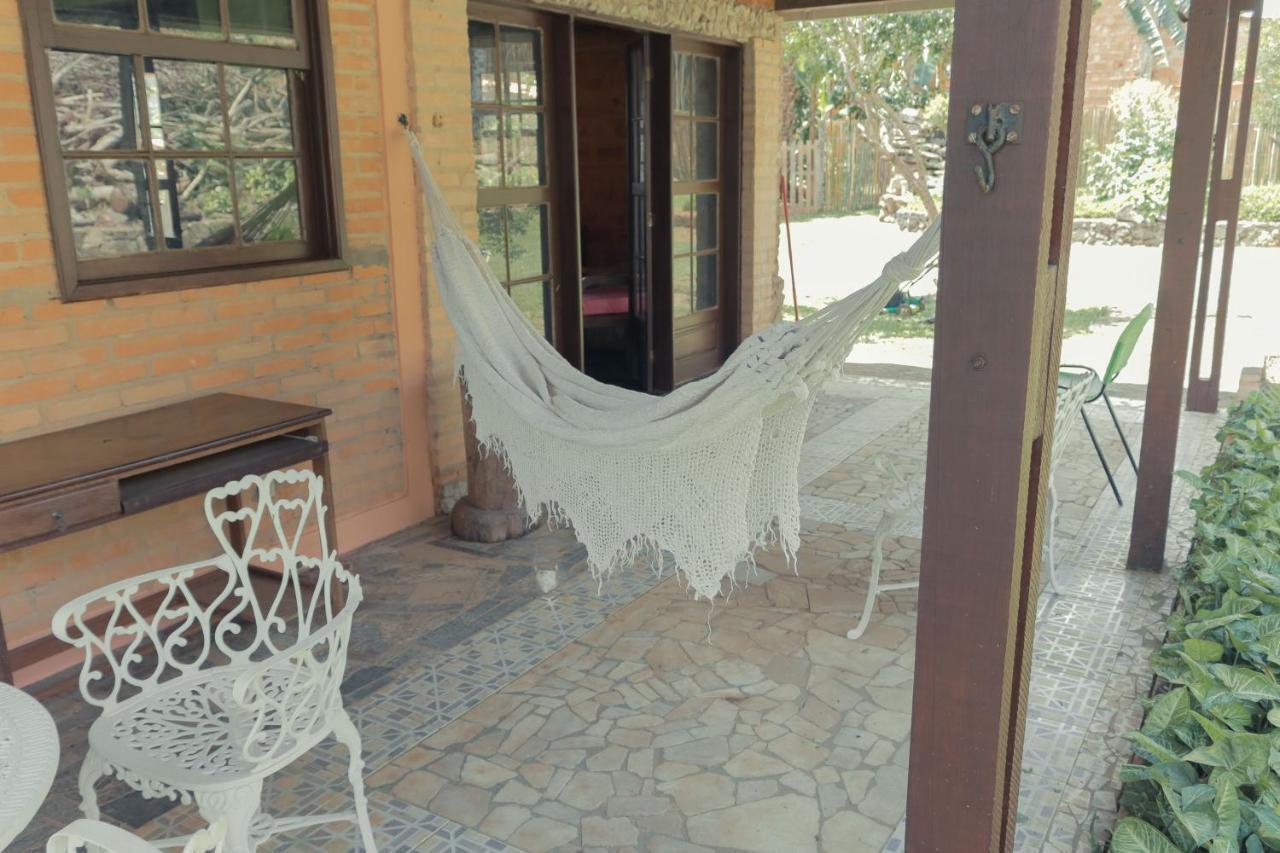 Em Tiradentes, Minas Gerais, Casa Tipica E Espacosa Em Terreno Arborizado Exterior photo